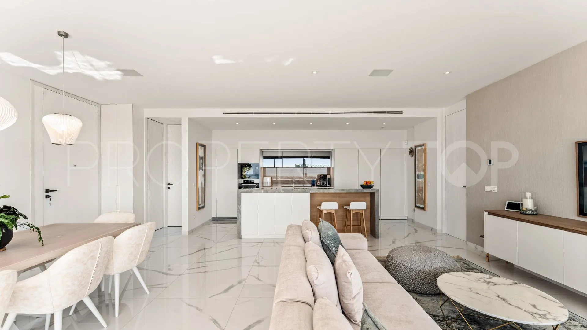 Marbella 3 bedrooms apartment for sale