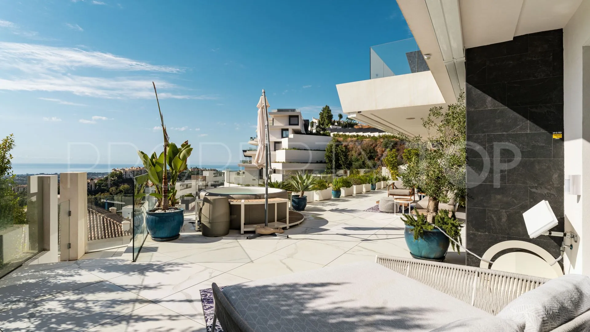 Marbella 3 bedrooms apartment for sale