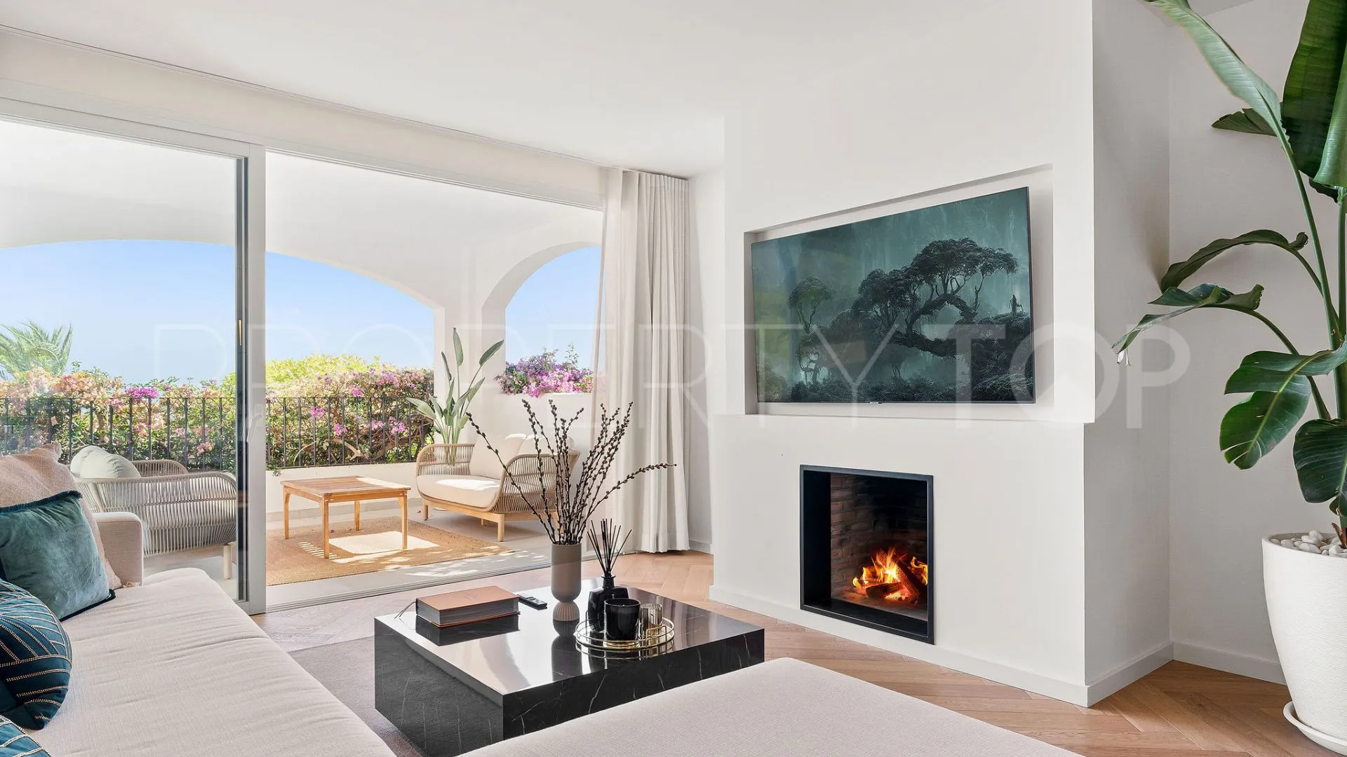 Comprar villa pareada en Marbella