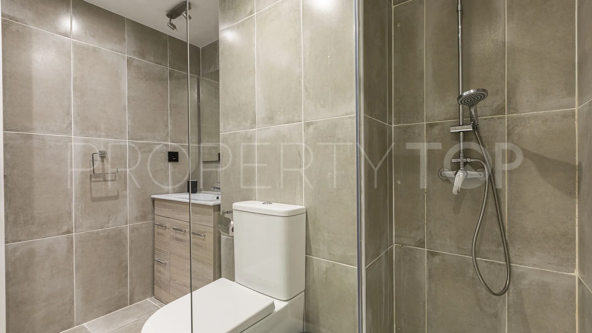 Apartment with 2 bedrooms for sale in Nueva Andalucia