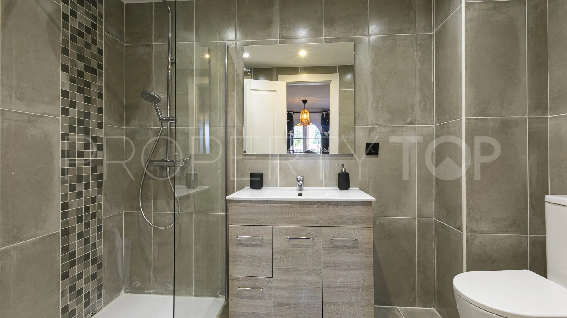 Apartment with 2 bedrooms for sale in Nueva Andalucia