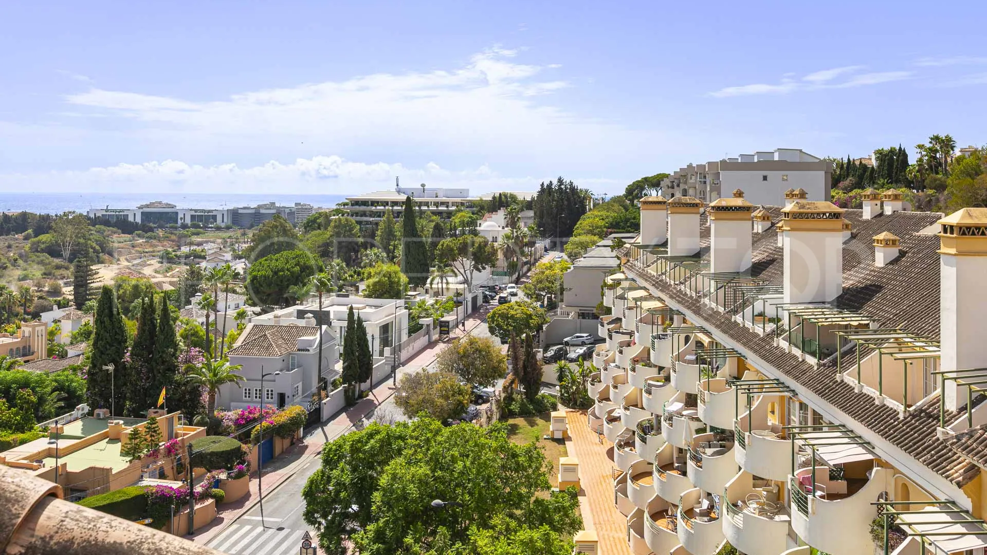 Apartment with 2 bedrooms for sale in Nueva Andalucia