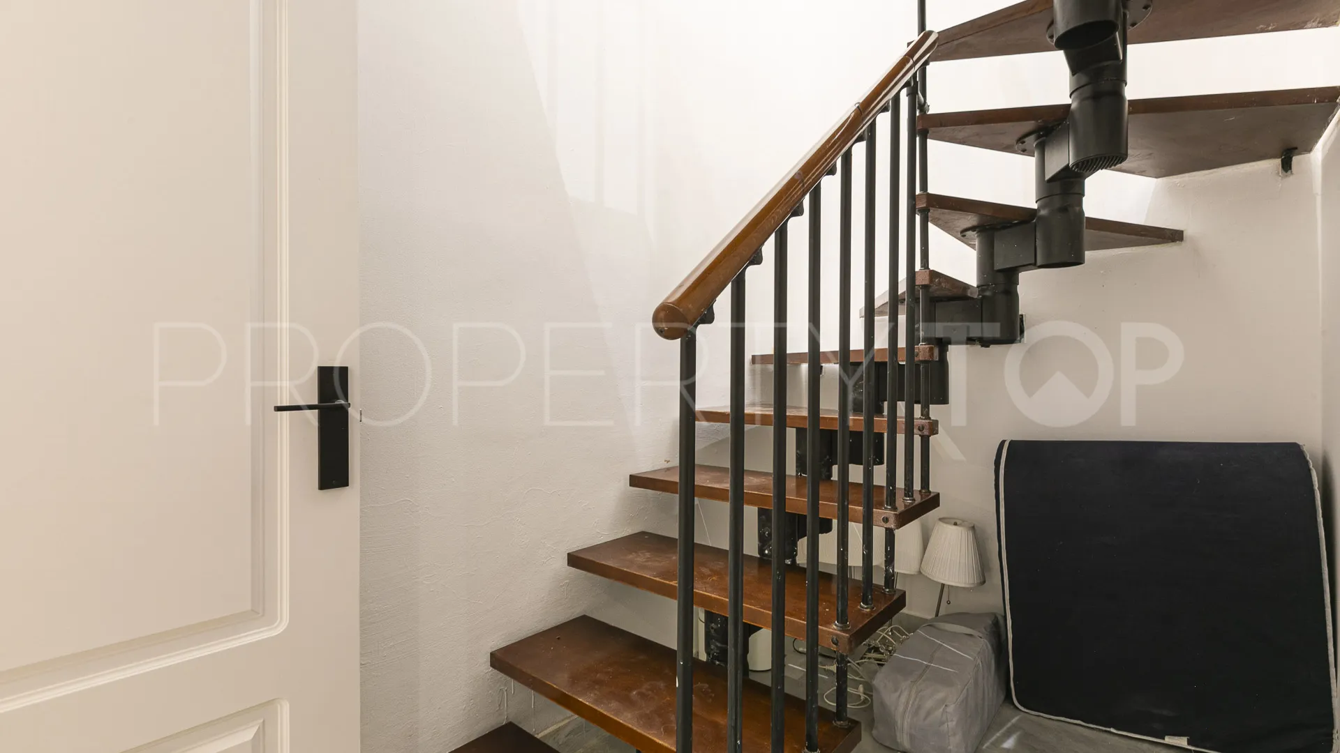 Apartment with 2 bedrooms for sale in Nueva Andalucia