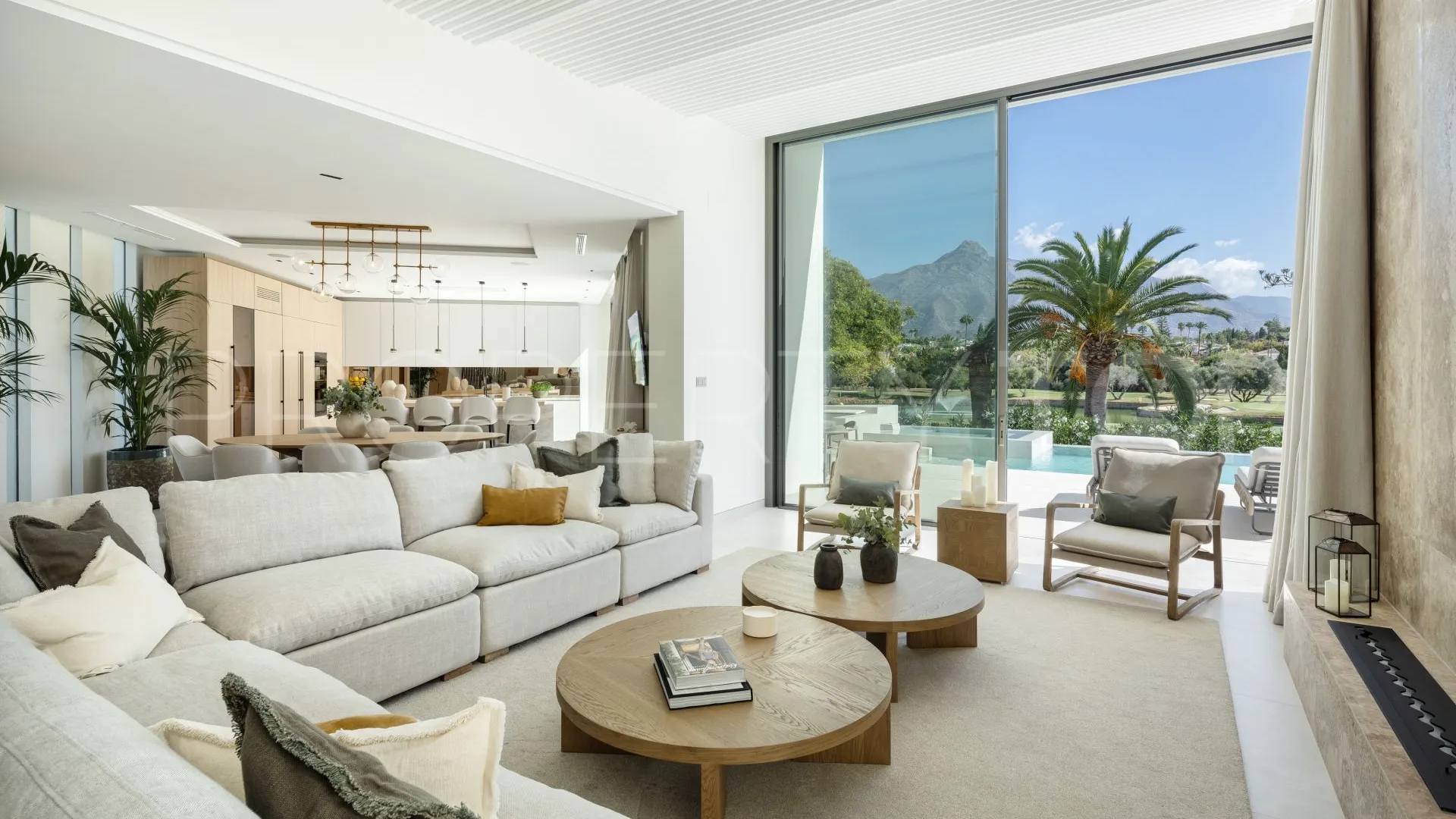 Villa for sale in Marbella