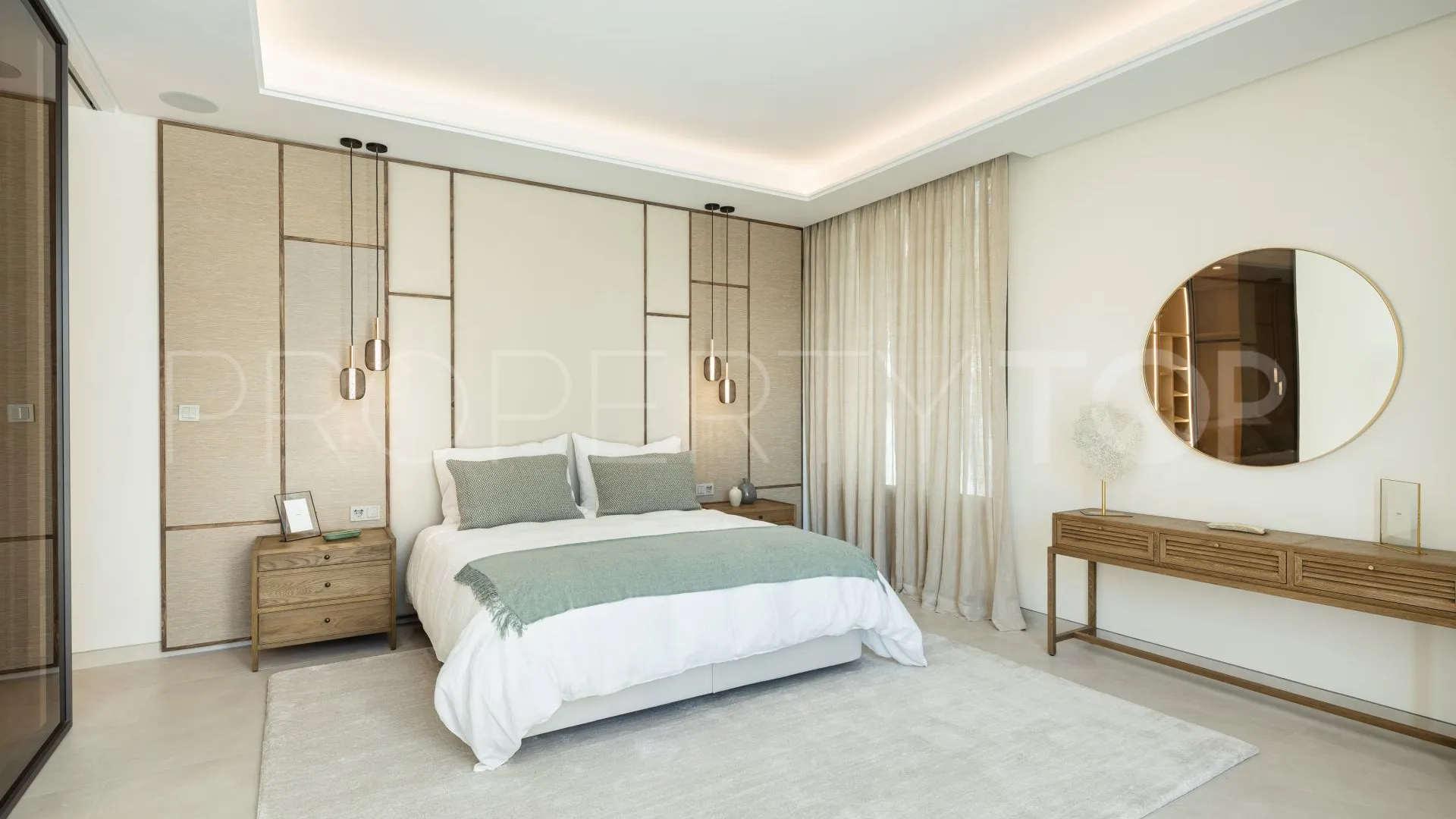 Villa for sale in Marbella