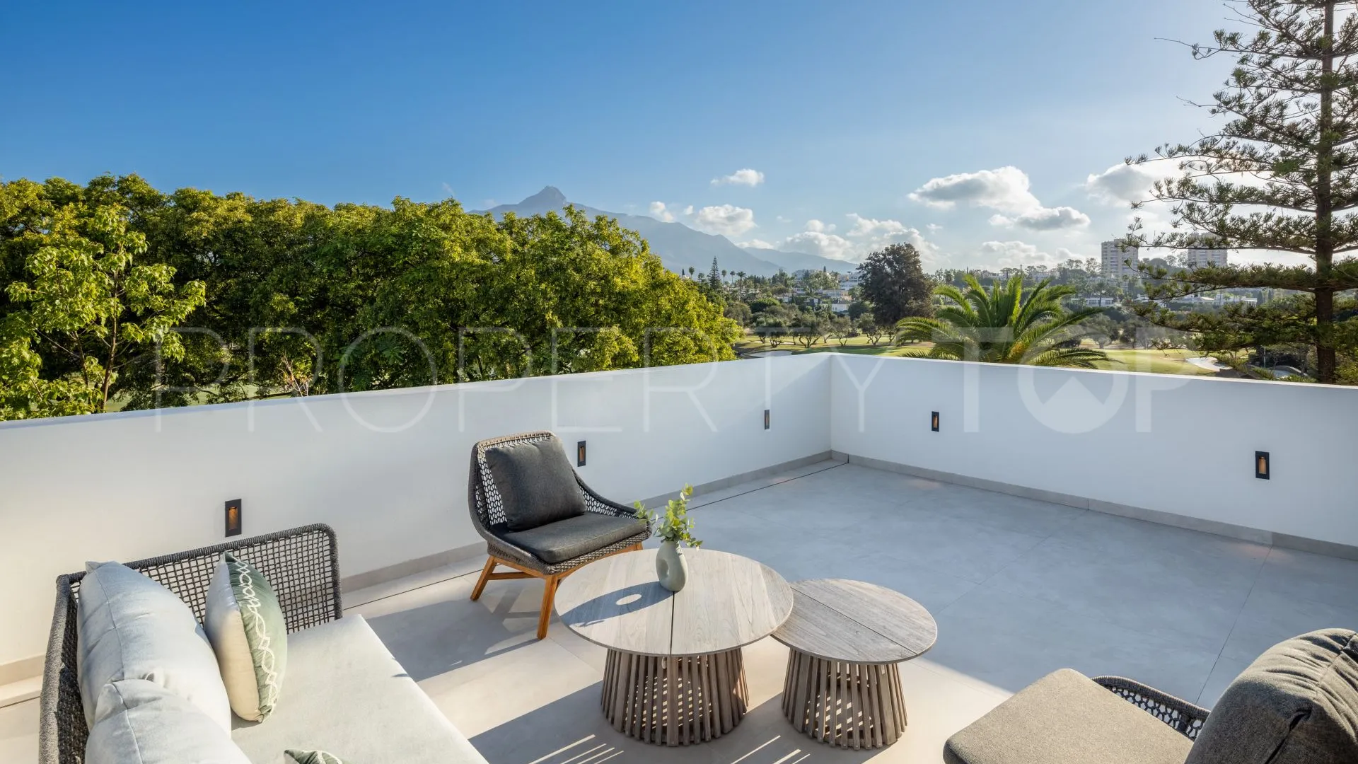 Villa for sale in Marbella