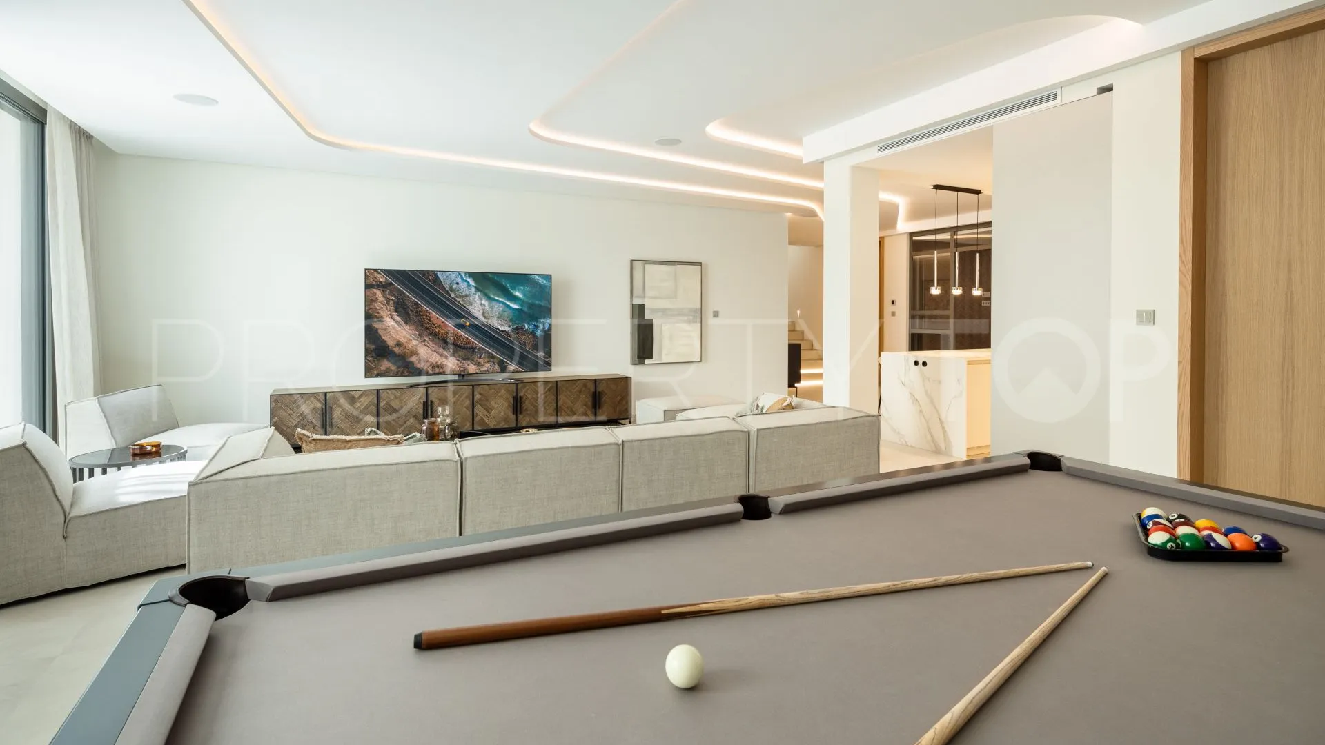 Villa for sale in Marbella