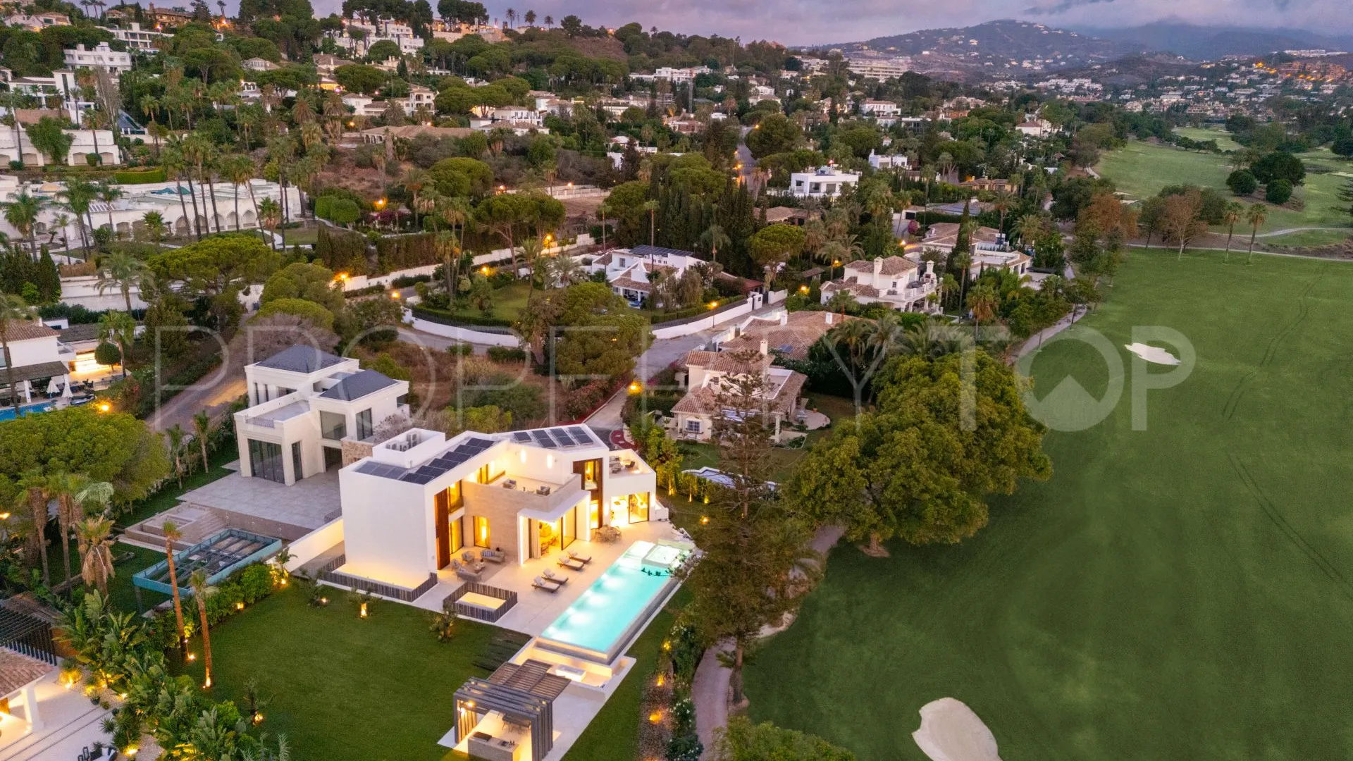 Villa for sale in Marbella