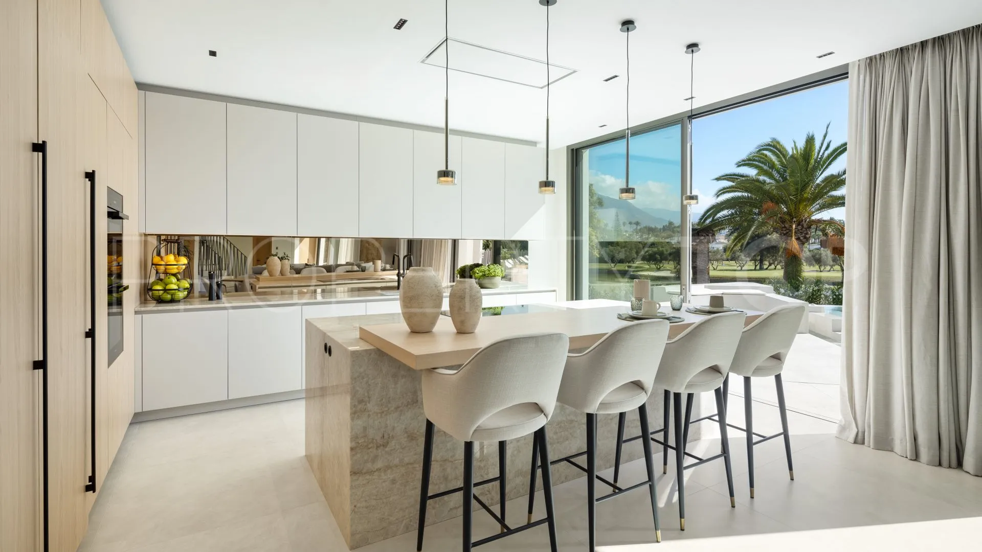 Villa for sale in Marbella