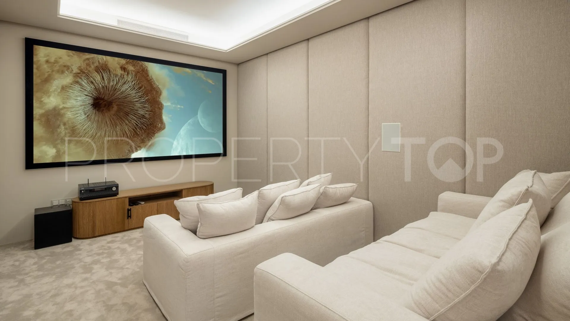 Villa for sale in Marbella