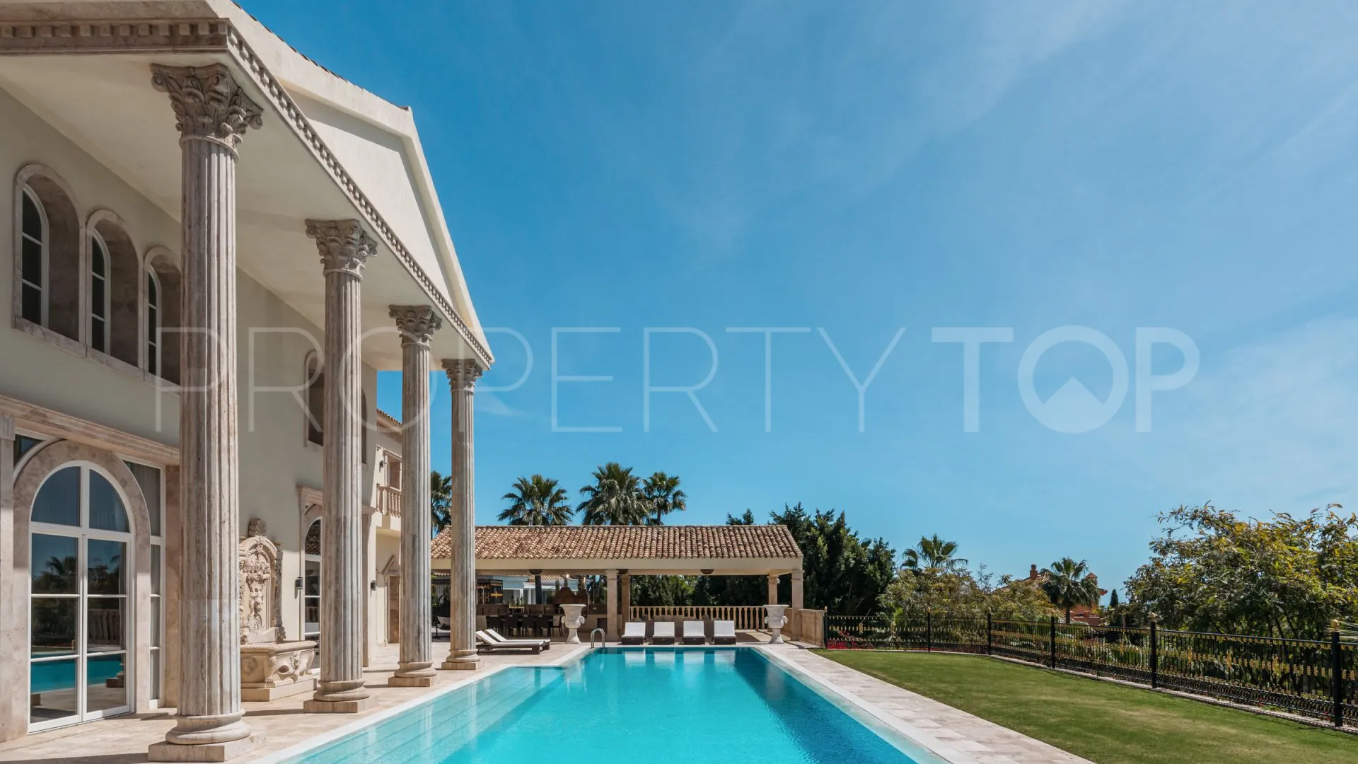 Buy villa in Marbella with 7 bedrooms
