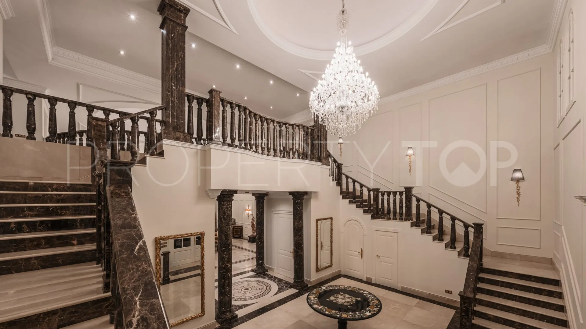 Buy villa in Marbella with 7 bedrooms