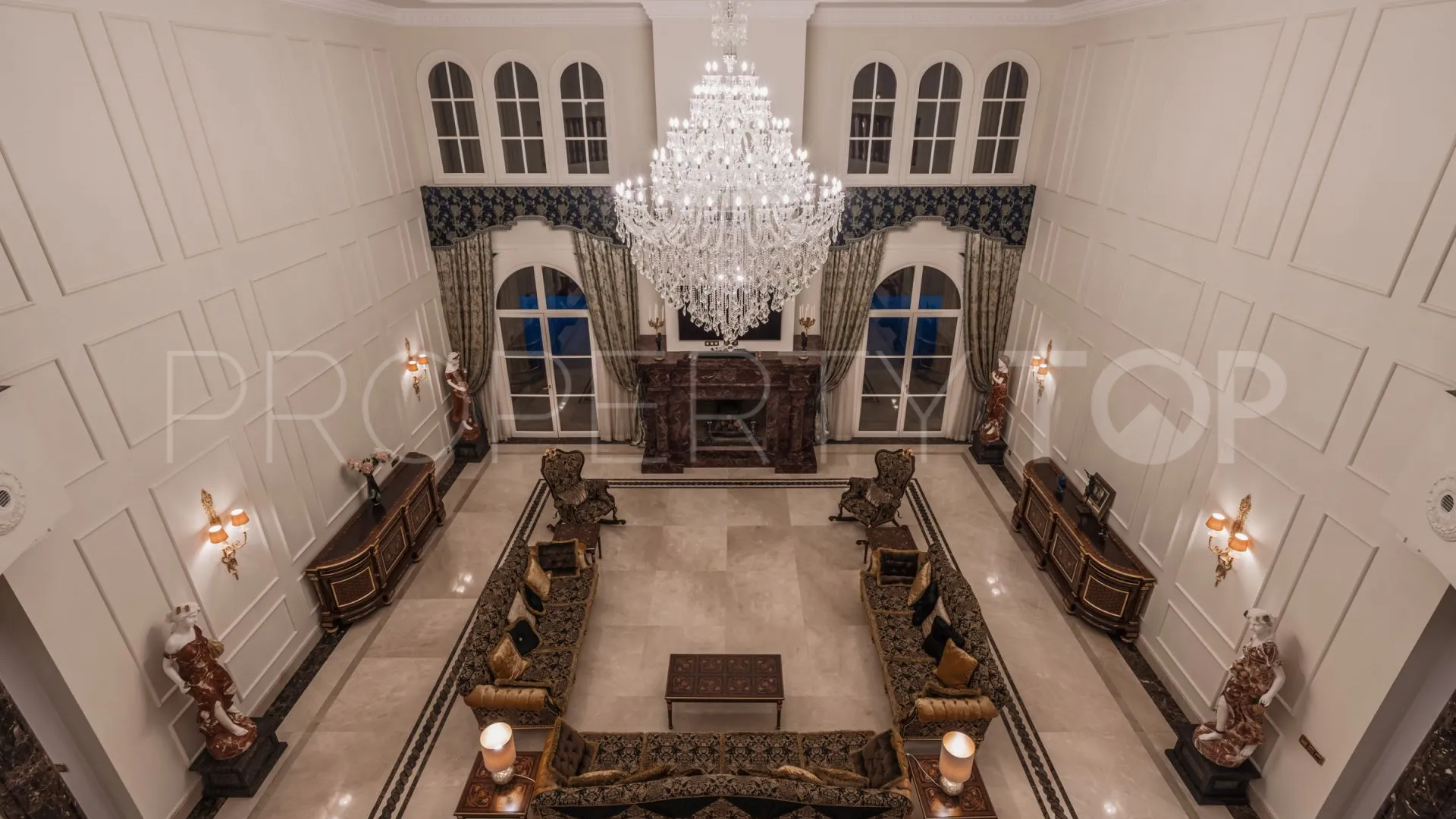 Buy villa in Marbella with 7 bedrooms