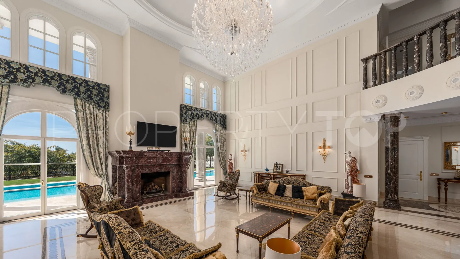 Buy villa in Marbella with 7 bedrooms