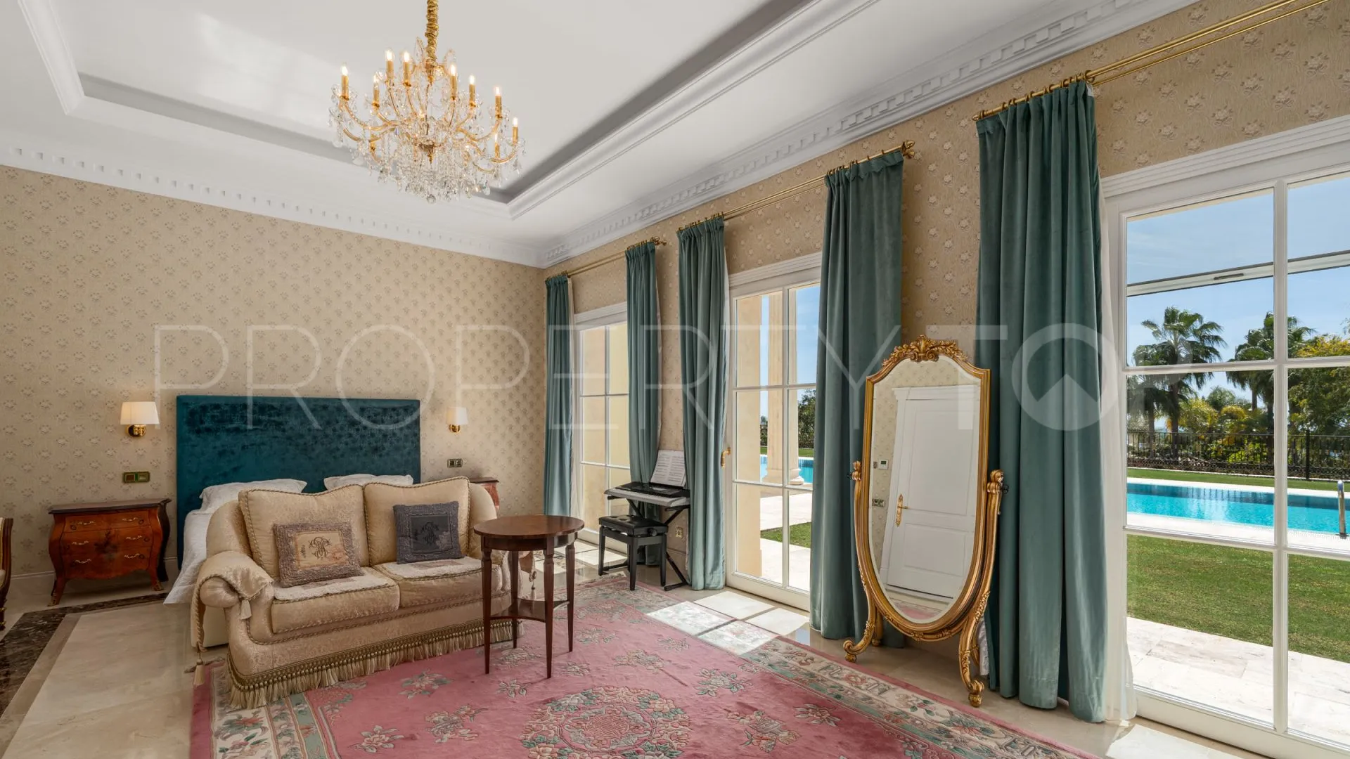 Buy villa in Marbella with 7 bedrooms