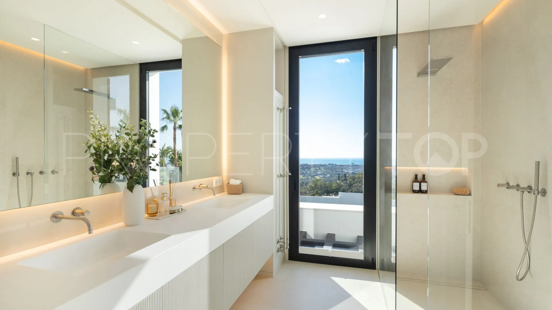 For sale Marbella 7 bedrooms villa