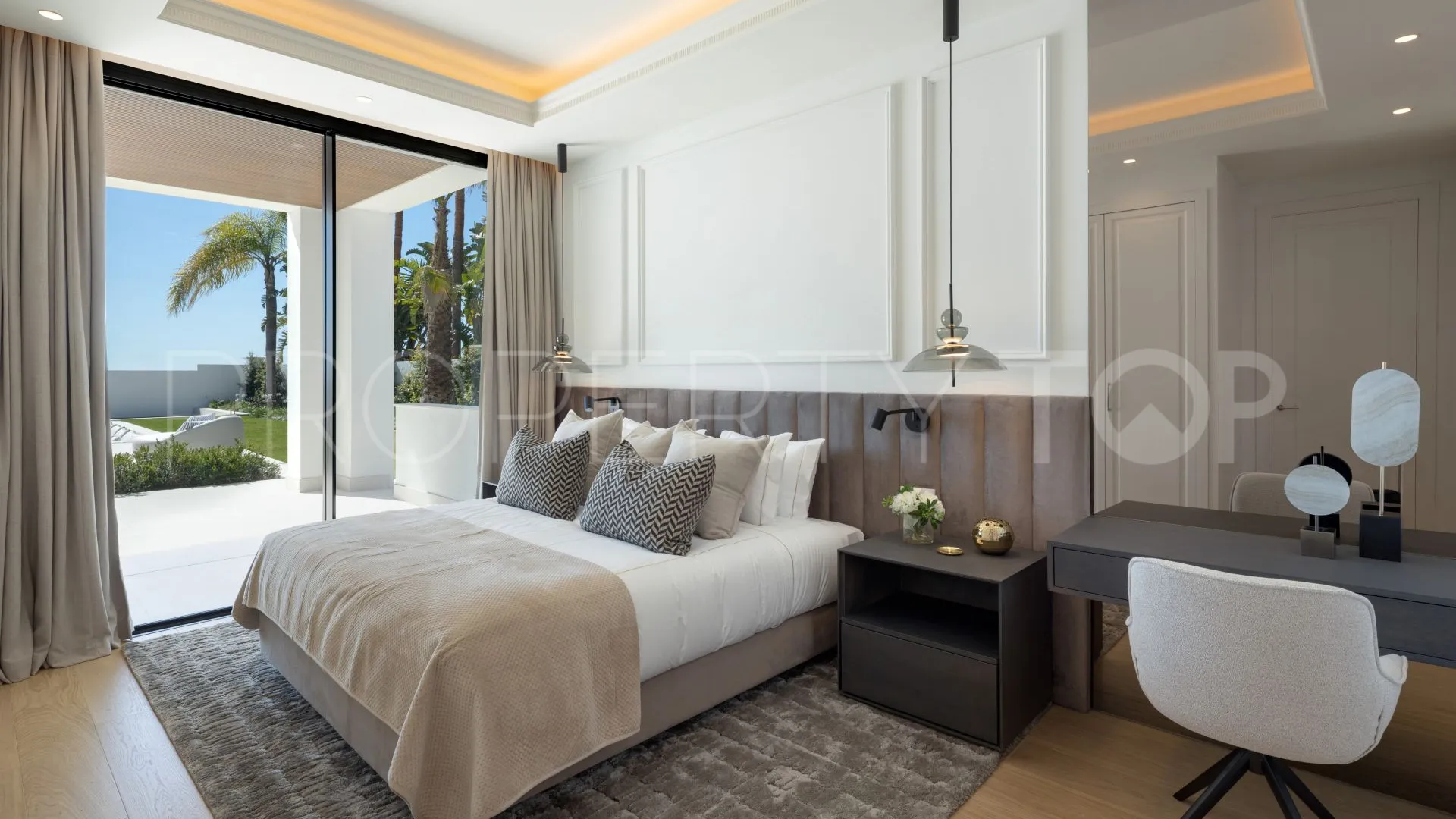 For sale Marbella 7 bedrooms villa