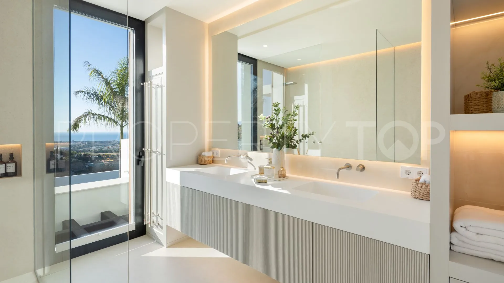 For sale Marbella 7 bedrooms villa