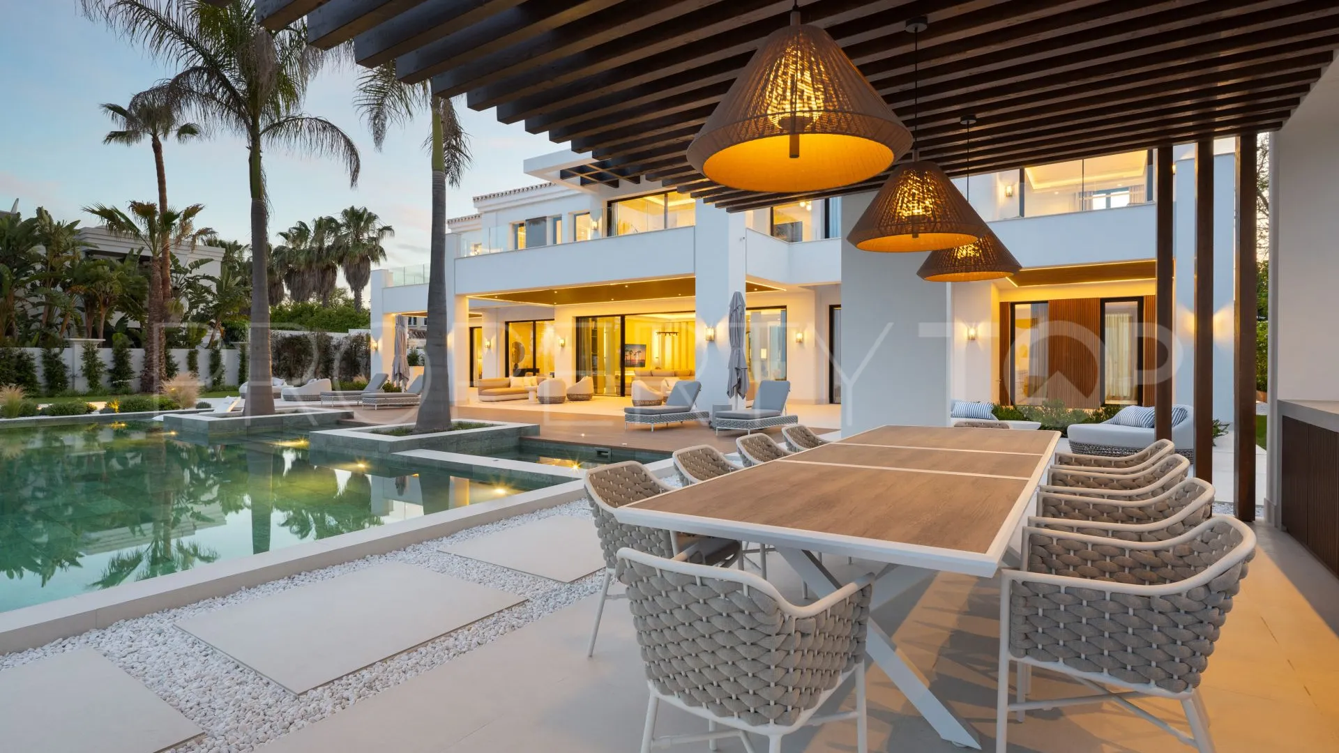For sale Marbella 7 bedrooms villa