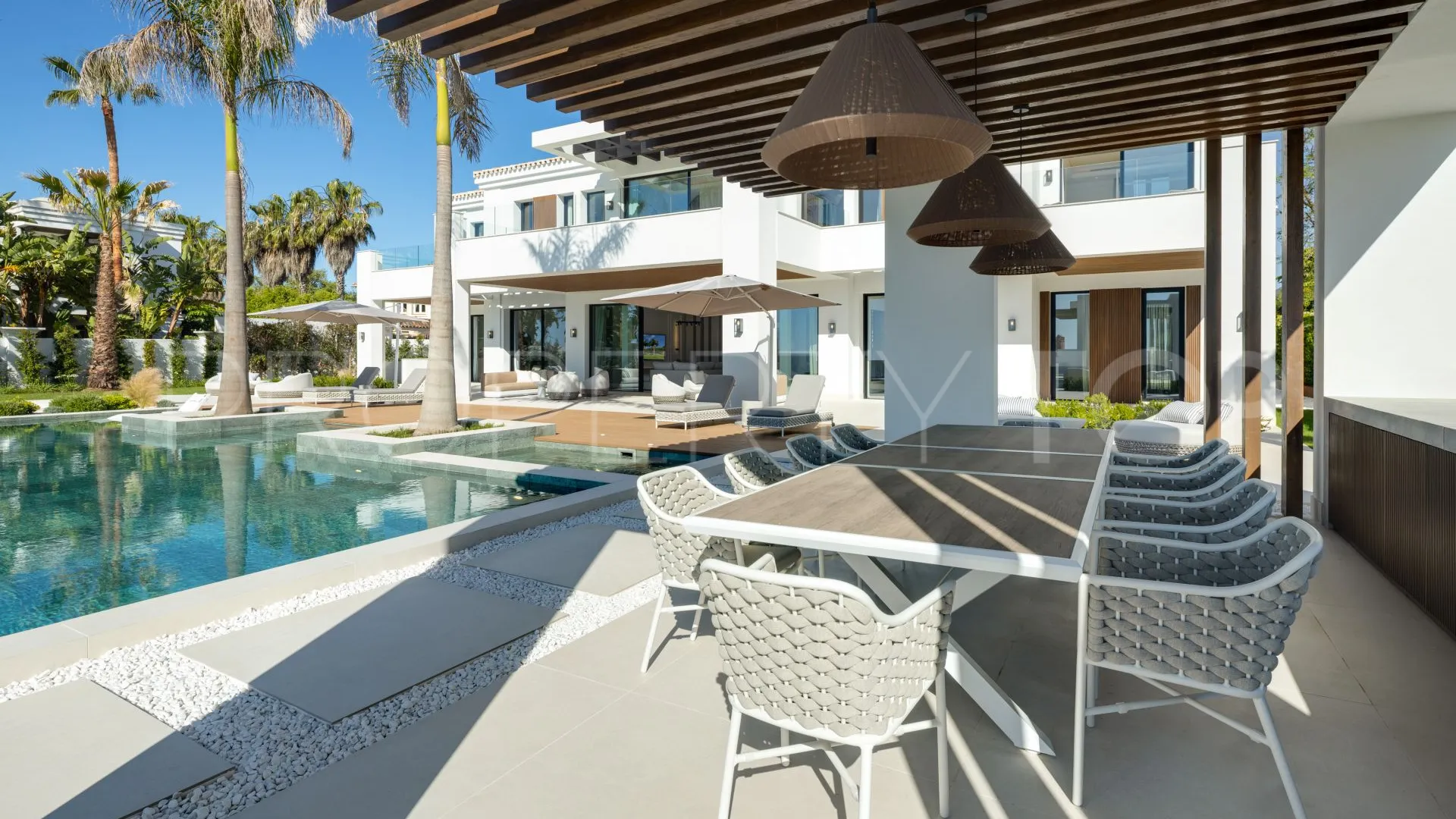For sale Marbella 7 bedrooms villa