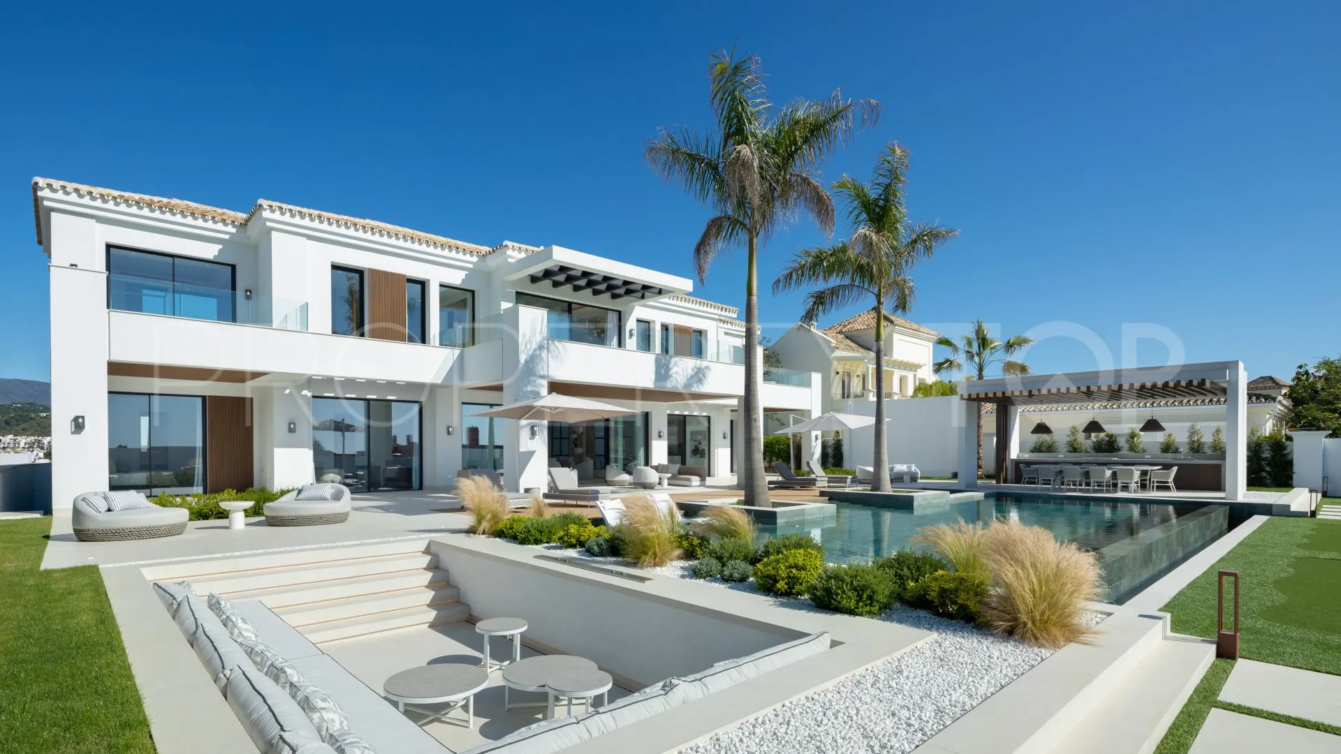 For sale Marbella 7 bedrooms villa