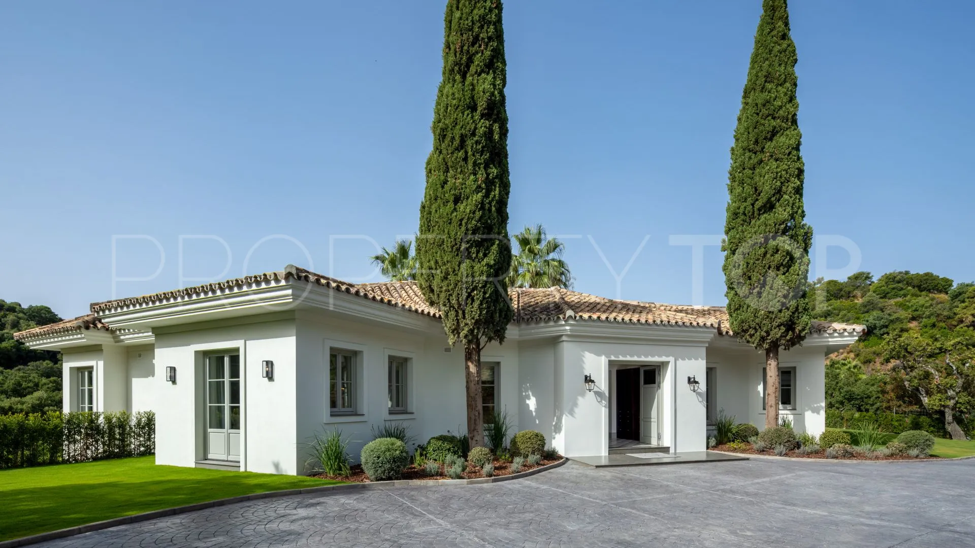Villa for sale in Marbella
