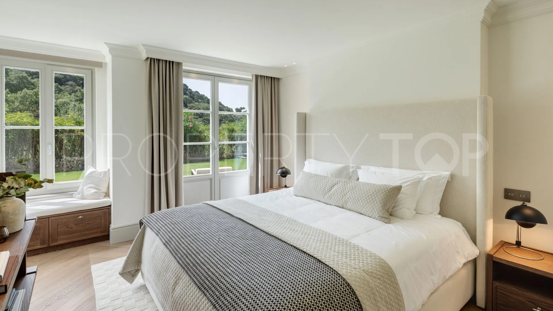 Villa for sale in Marbella