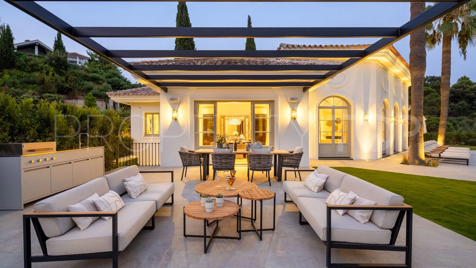 Villa for sale in Marbella