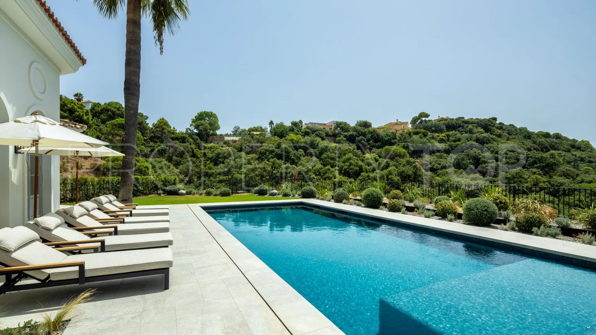 Villa for sale in Marbella