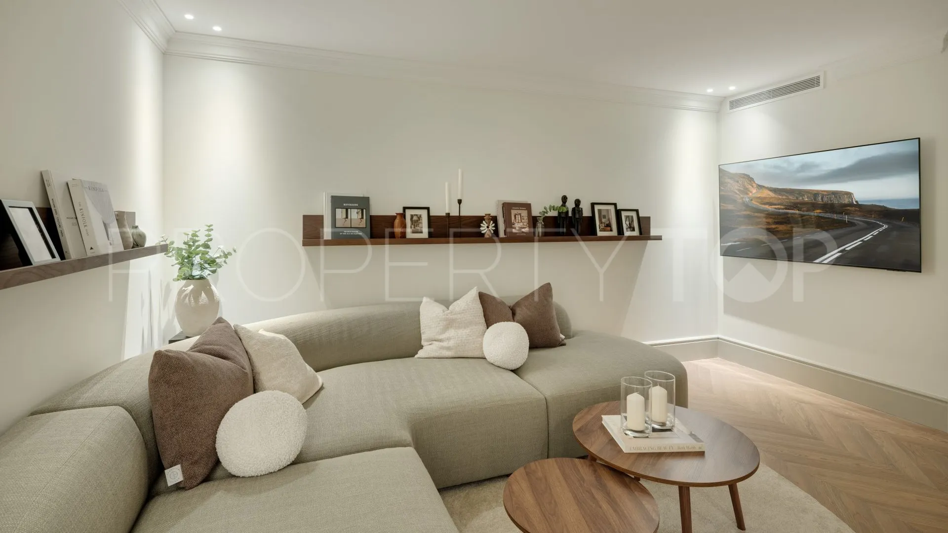 Villa for sale in Marbella