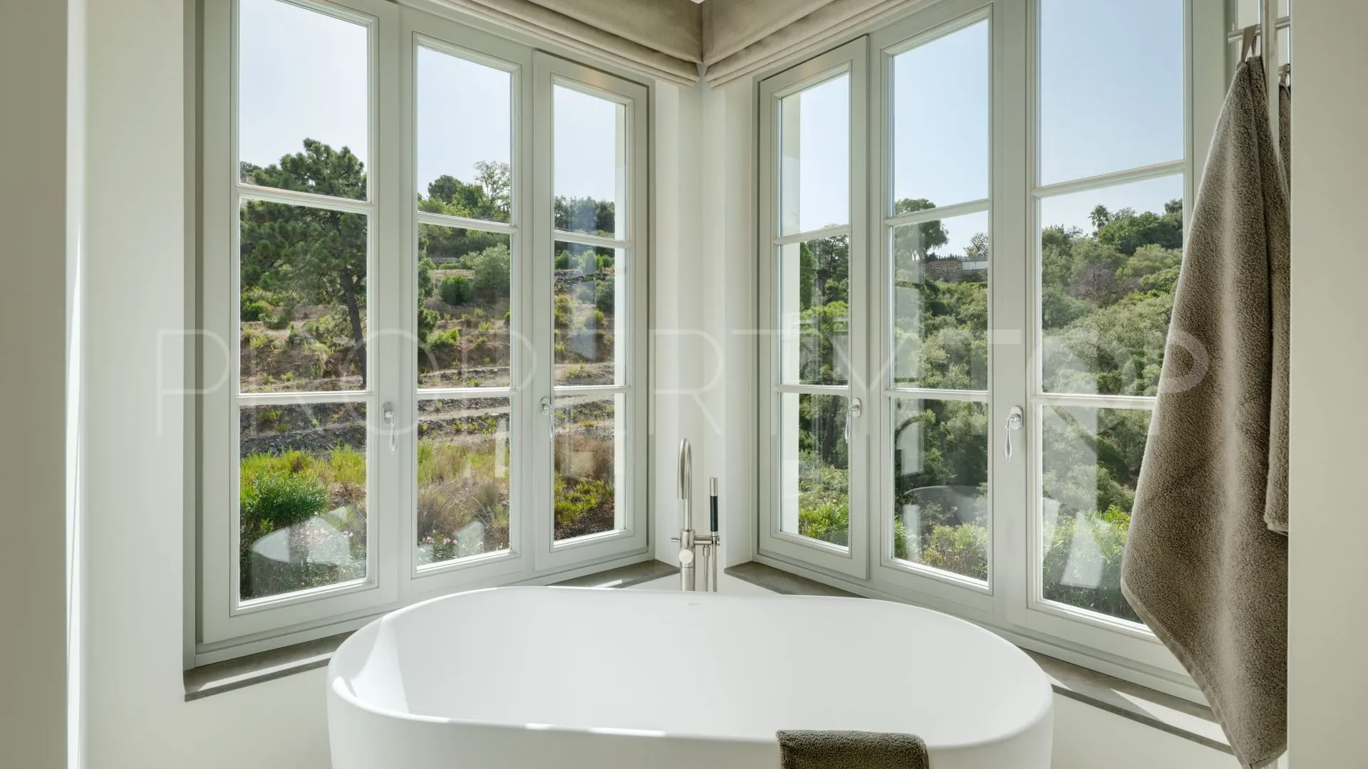 Villa for sale in Marbella
