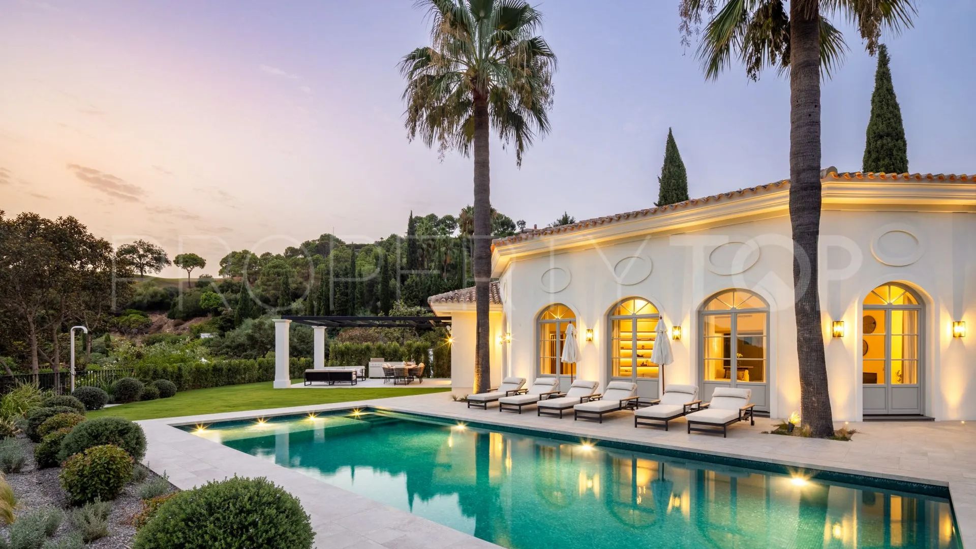 Villa for sale in Marbella