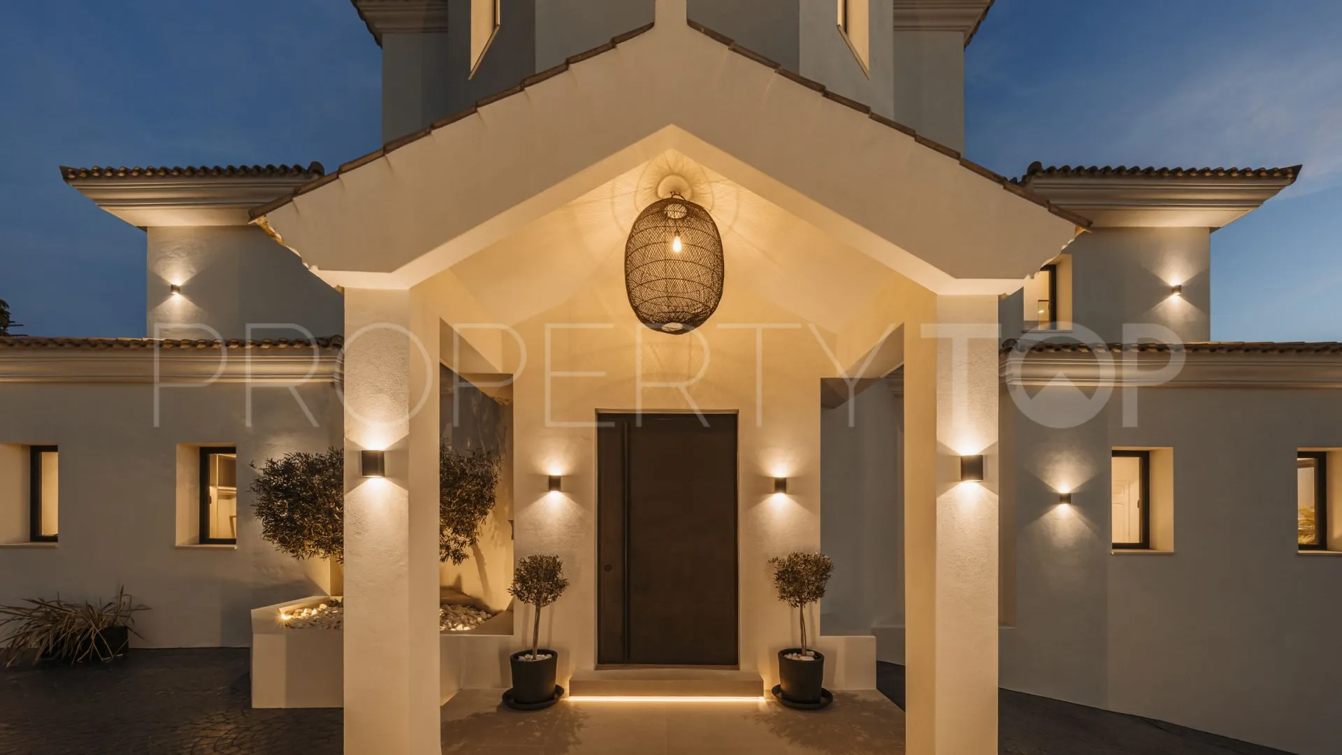 For sale Marbella 6 bedrooms villa