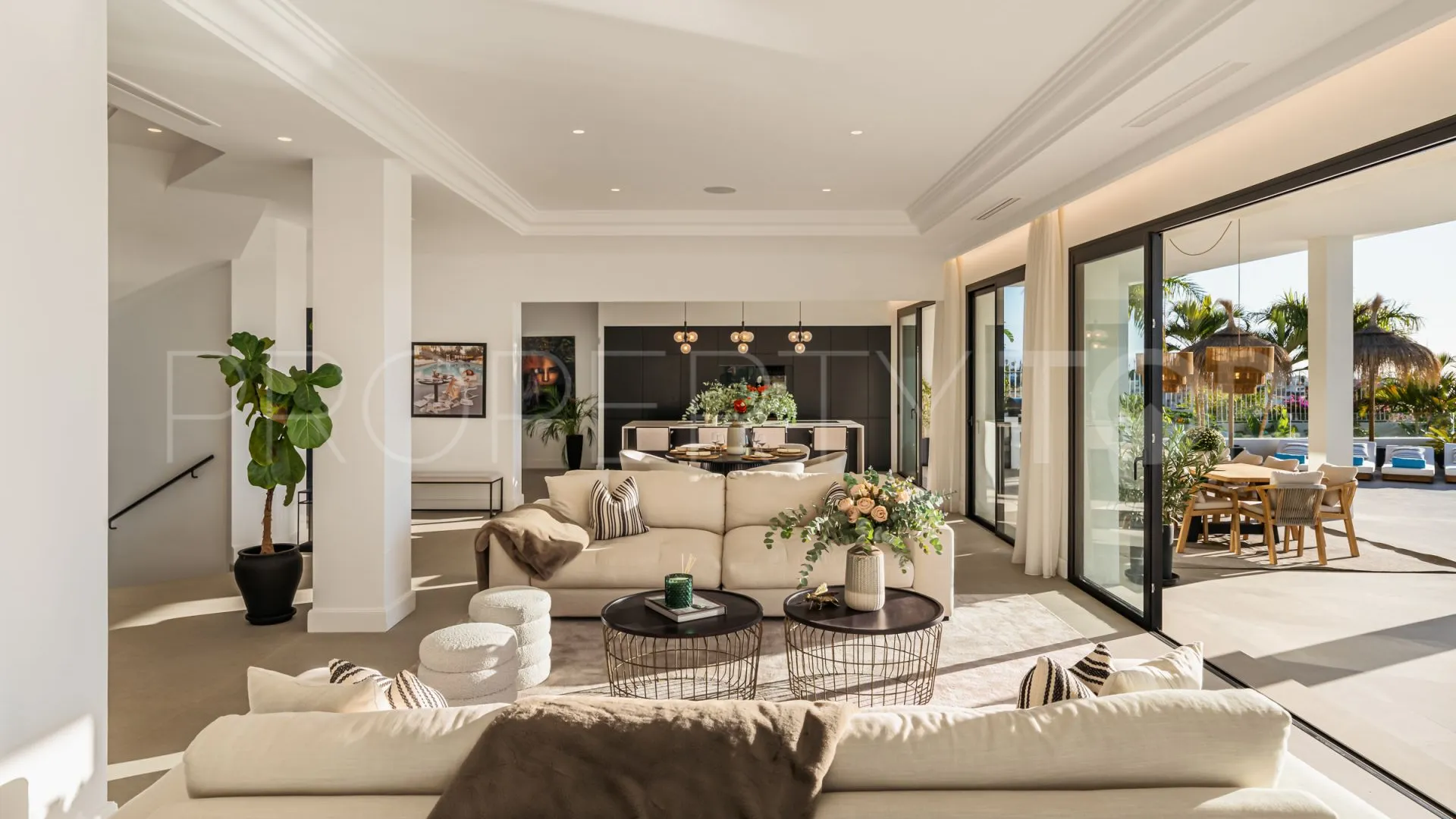 For sale Marbella 6 bedrooms villa