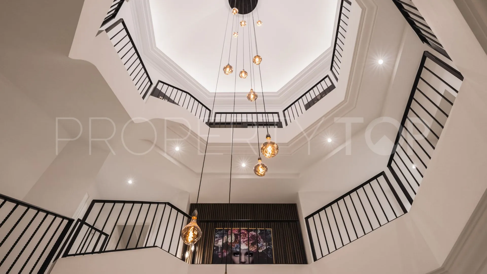 For sale Marbella 6 bedrooms villa
