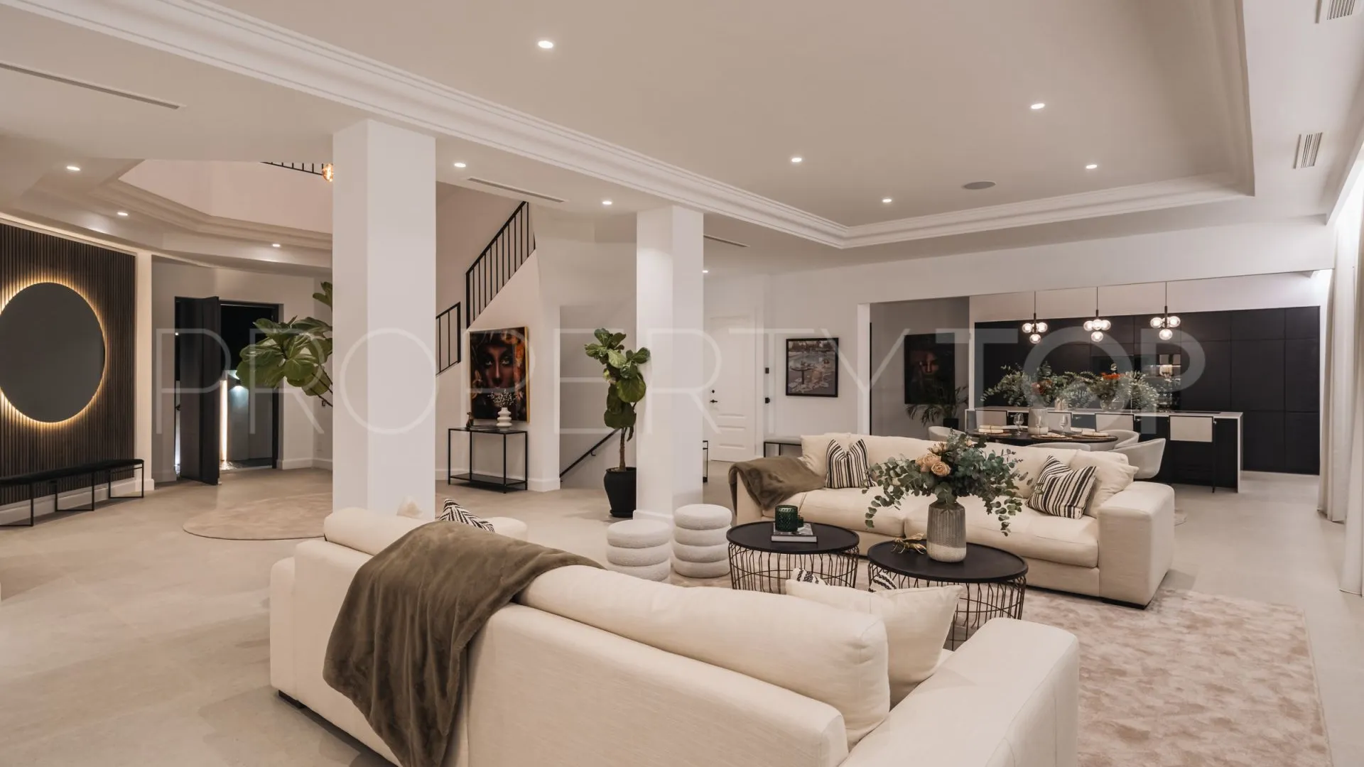 For sale Marbella 6 bedrooms villa