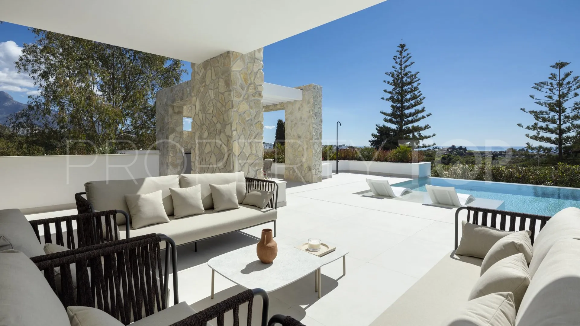 For sale 5 bedrooms villa in Marbella