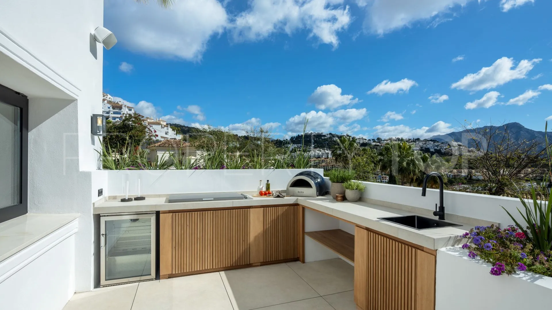 Villa for sale in Marbella