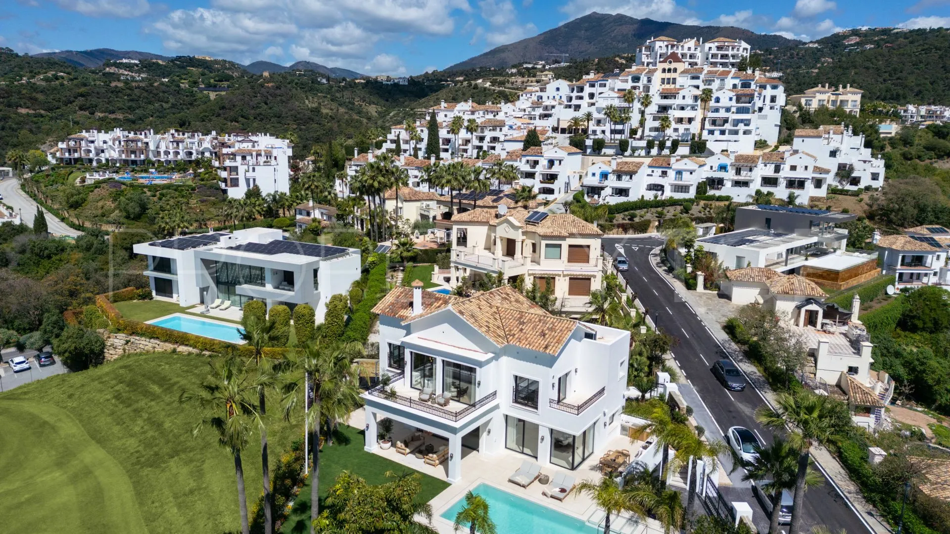 Villa for sale in Marbella