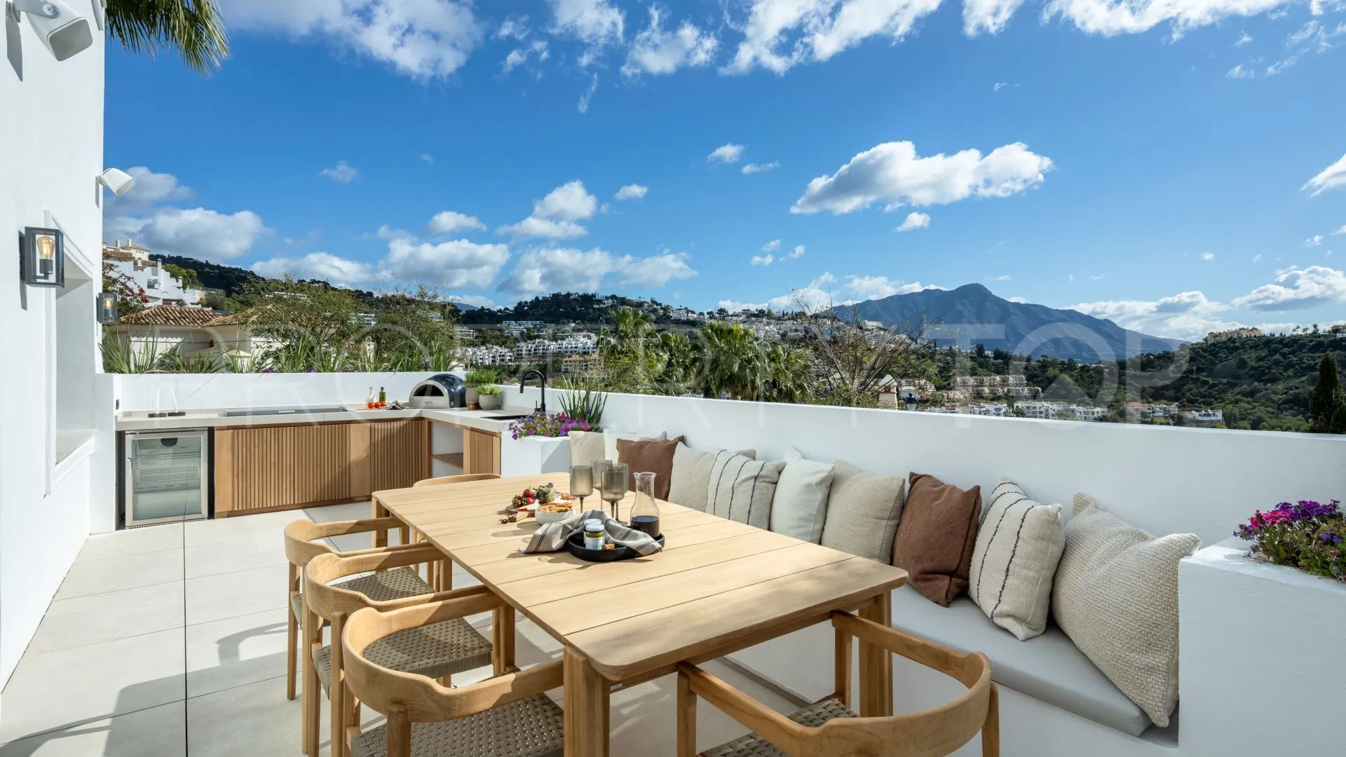 Villa for sale in Marbella