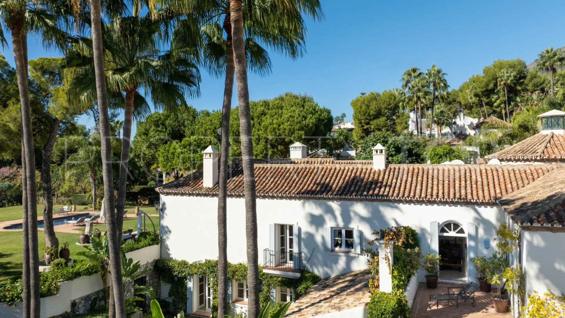 Villa in Marbella Golden Mile for sale