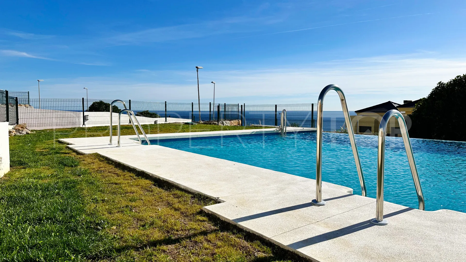 Buy Casares apartment with 2 bedrooms