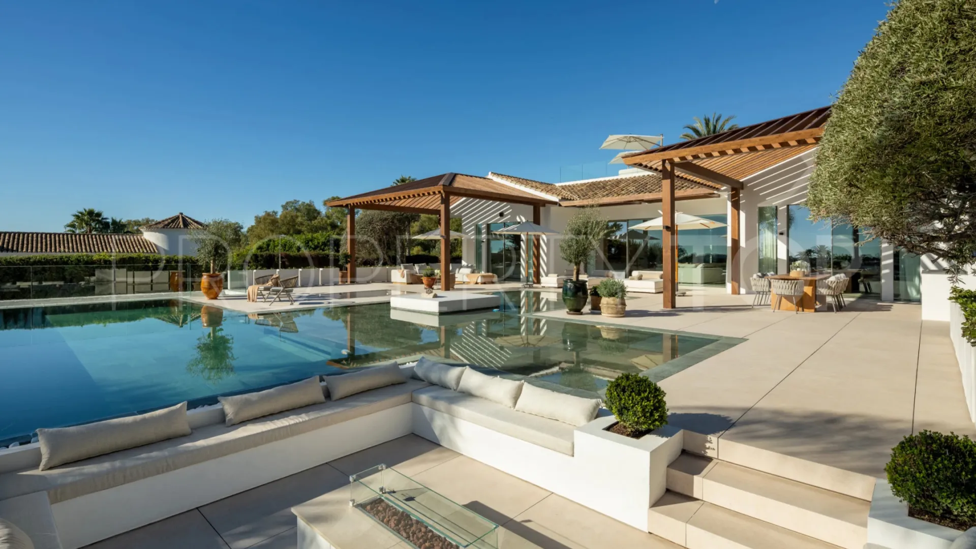 For sale villa in Marbella