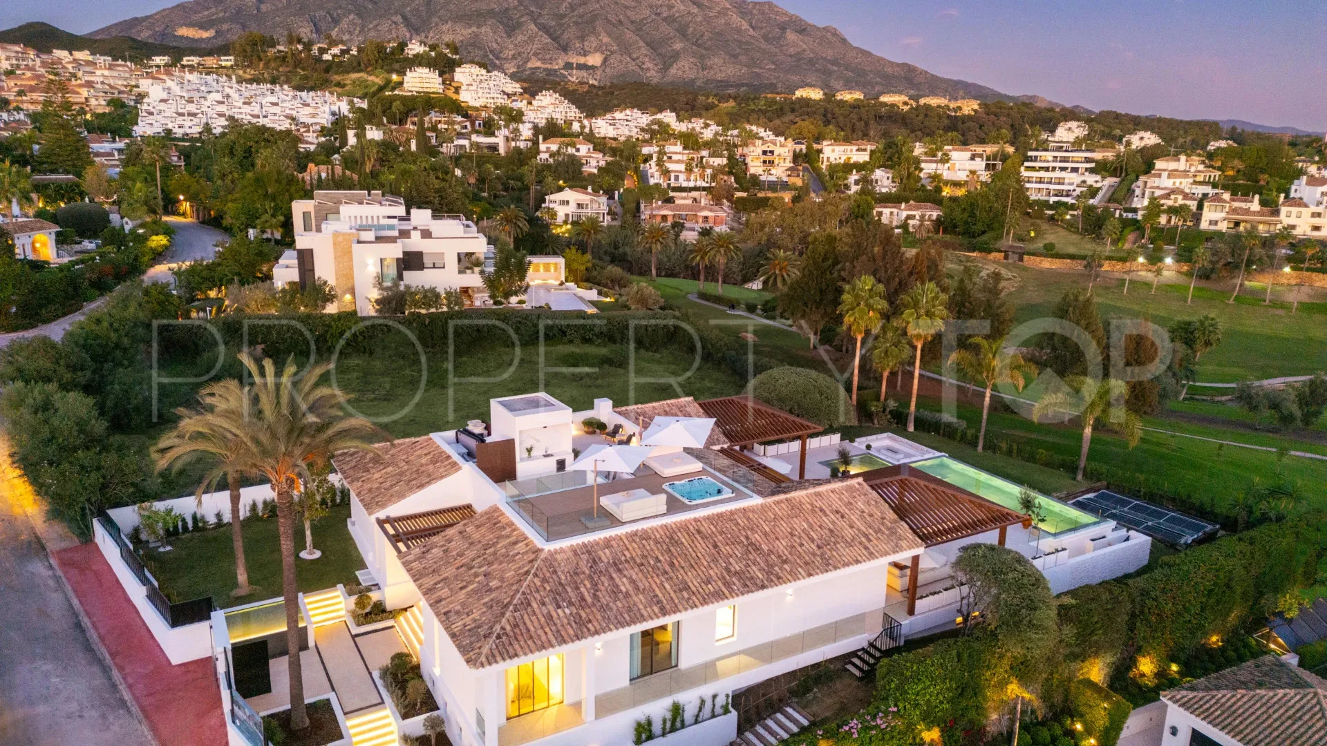 For sale villa in Marbella