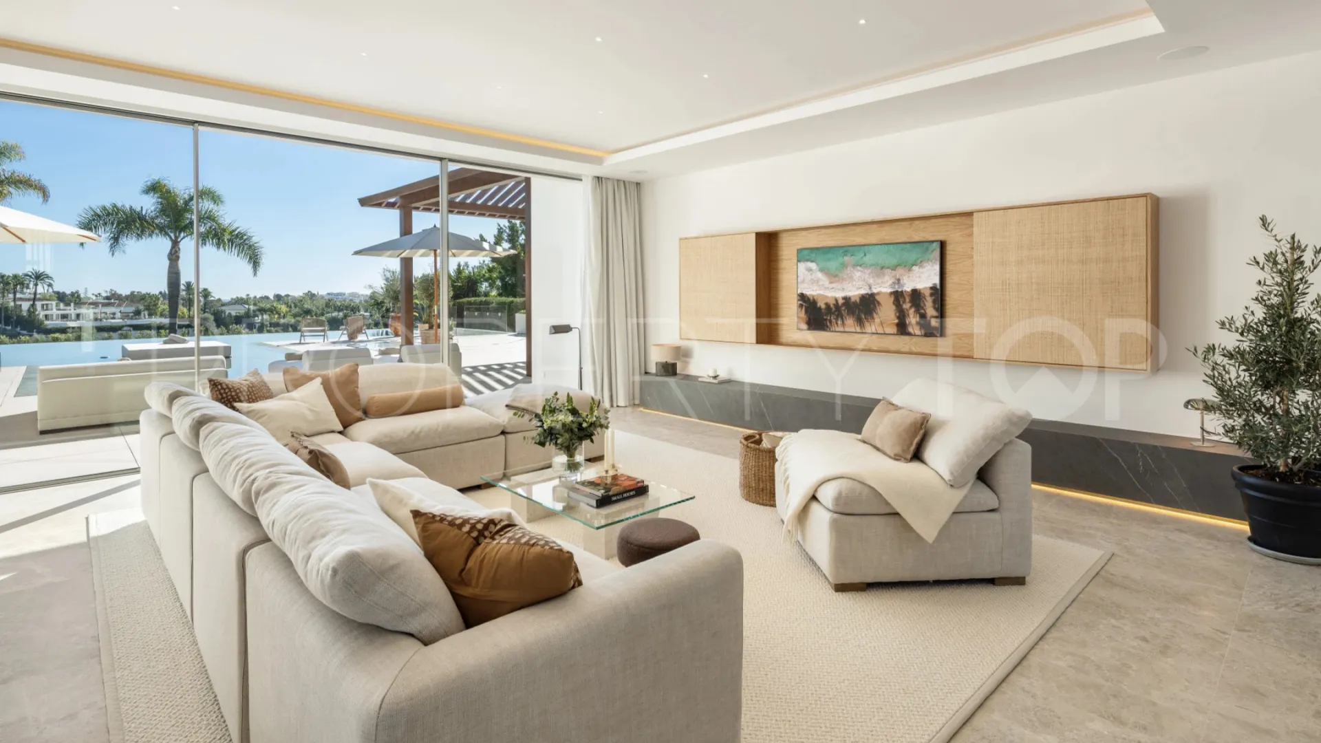 For sale villa in Marbella