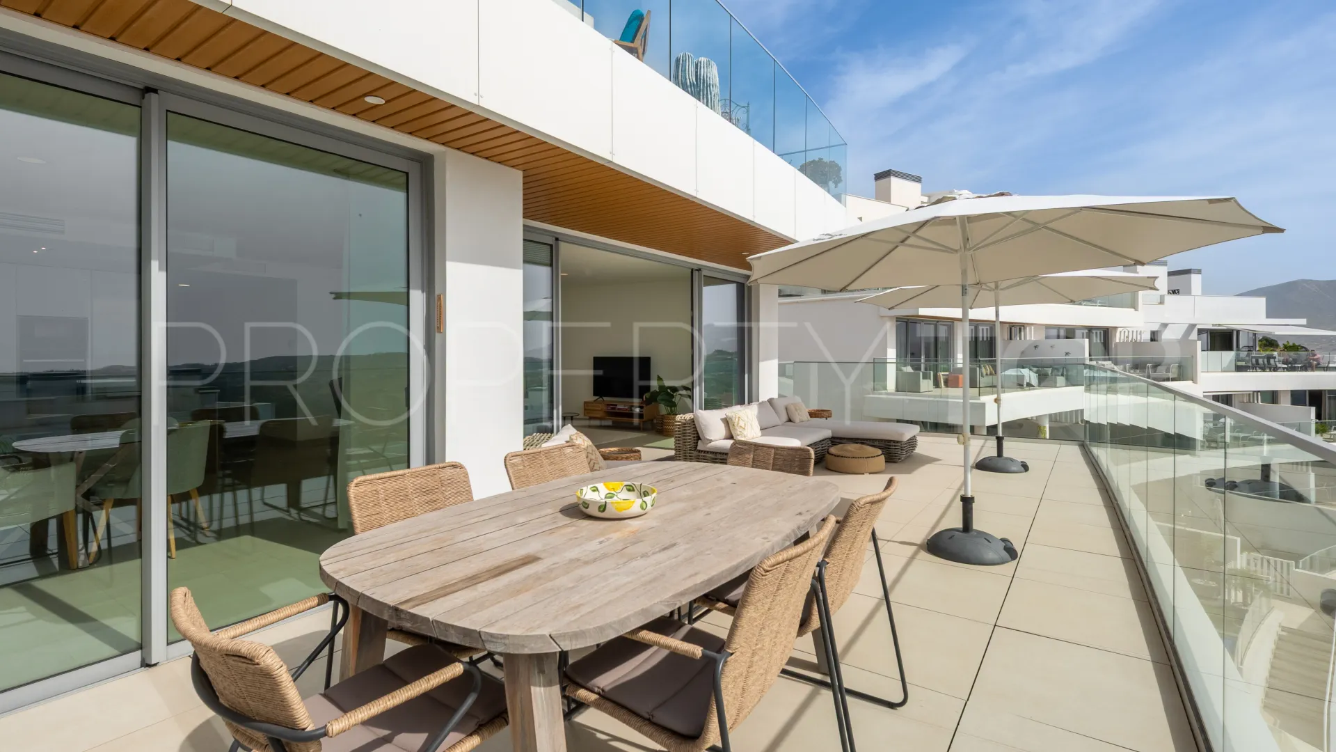 Apartment for sale in Cala de Mijas with 3 bedrooms