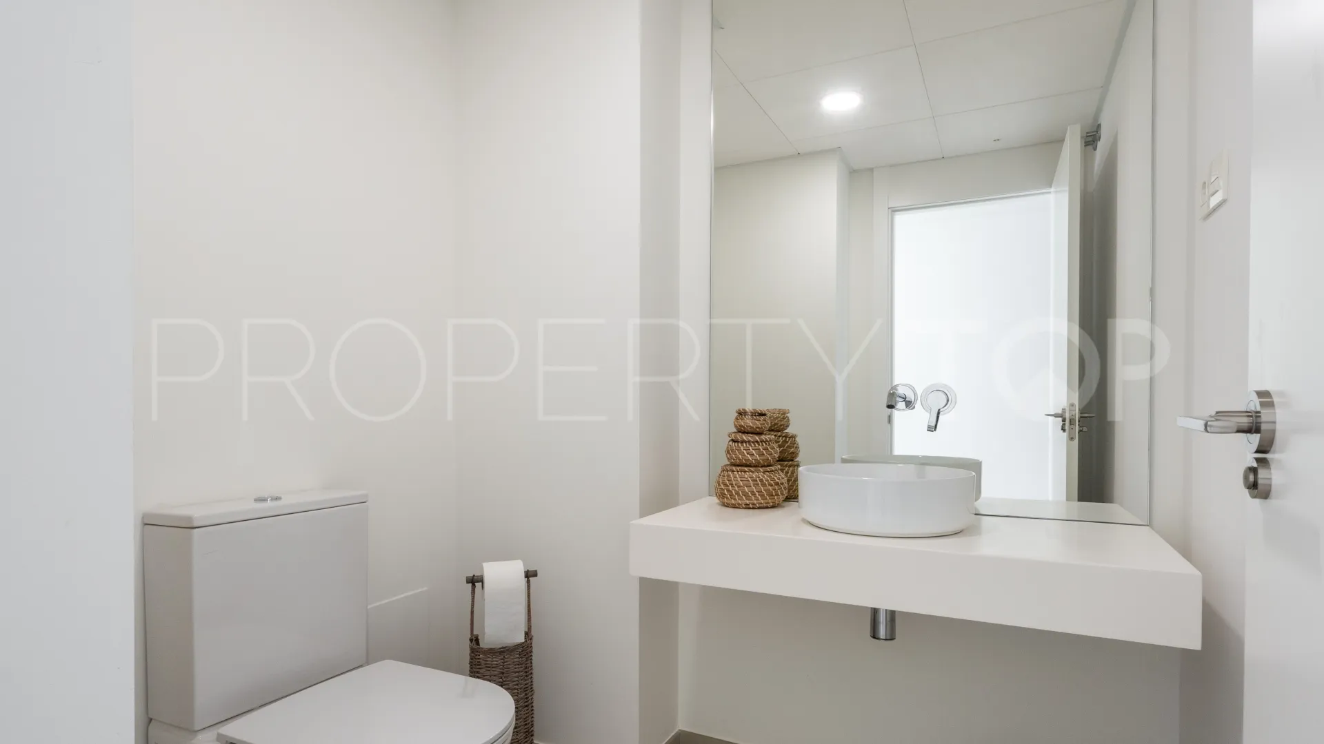 Apartment for sale in Cala de Mijas with 3 bedrooms