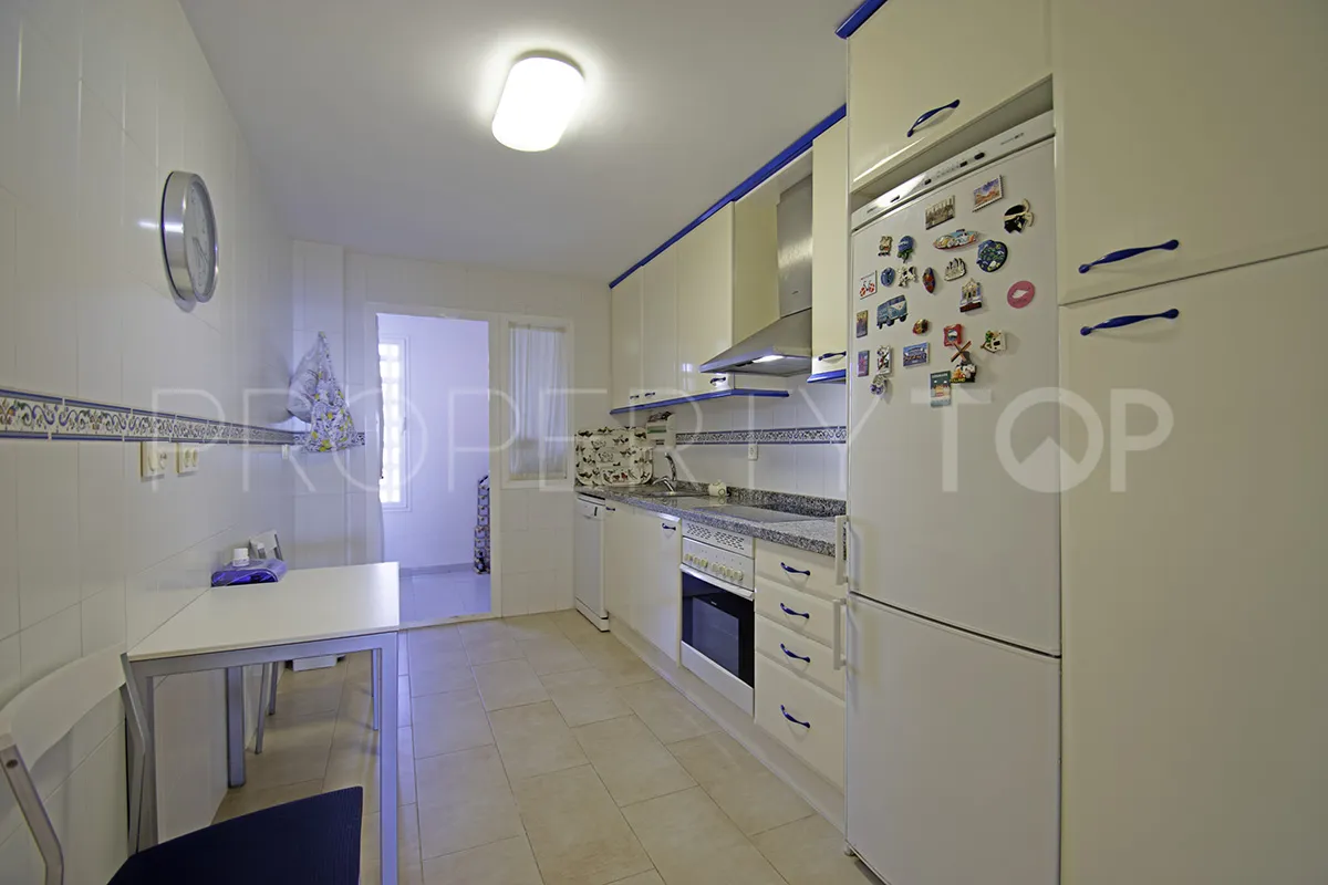 Apartamento en venta con 3 dormitorios en Alcaidesa Costa
