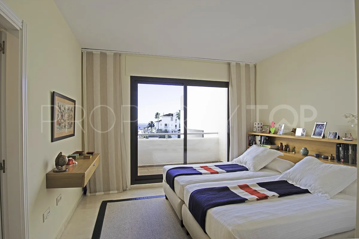 Apartamento en venta con 3 dormitorios en Alcaidesa Costa