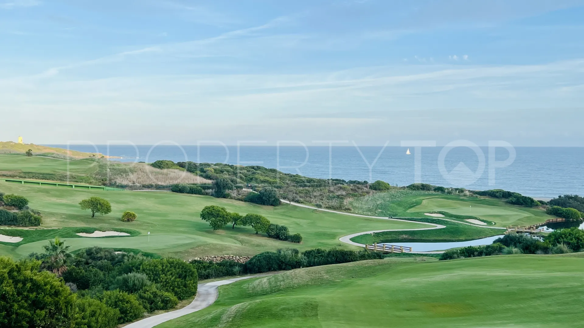 Apartamento planta baja a la venta con 3 dormitorios en Alcaidesa Costa